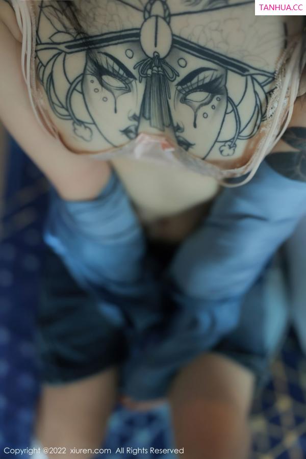 小奶瓶呜呜  [XiuRen]高清写真图 2022.09.29 No.5662 奶瓶第70张图片